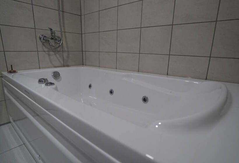 צימר Kumru Suitesseda Pansi̇yon