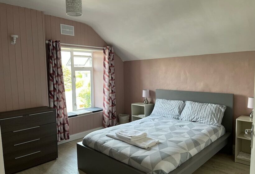 B&b And Self Catering Mon Petit Cottage