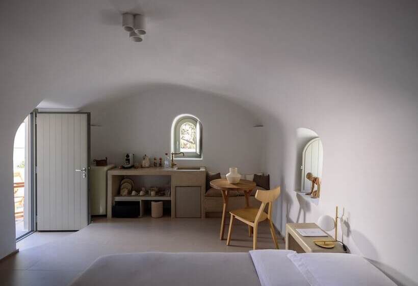 تختخواب و صبحانه Oia Treasures Art Suites