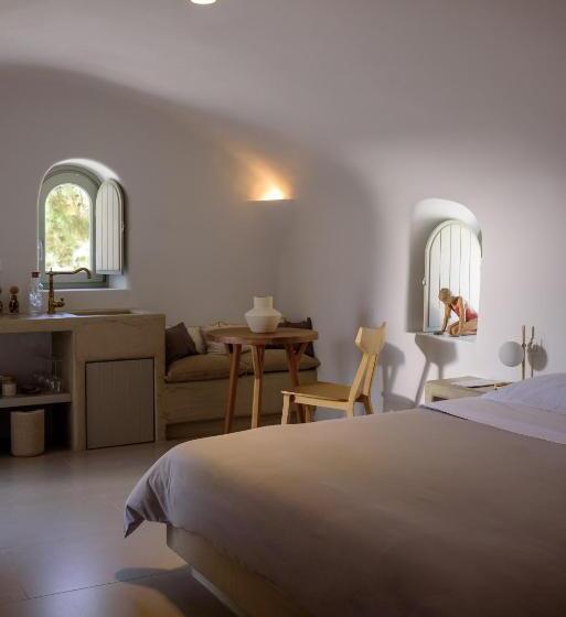 تختخواب و صبحانه Oia Treasures Art Suites