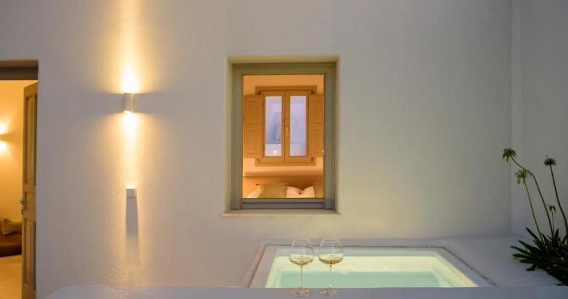 تختخواب و صبحانه Oia Treasures Art Suites