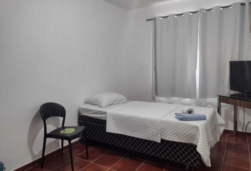 Bed and Breakfast Pousada Jardins