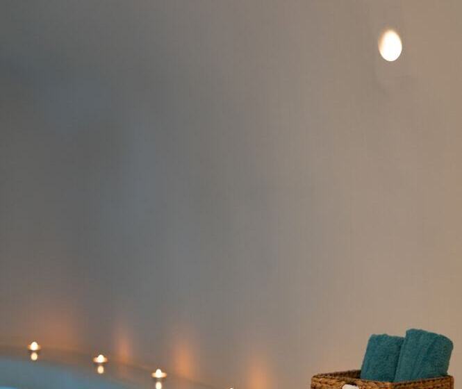 تختخواب و صبحانه Twentyone Suites