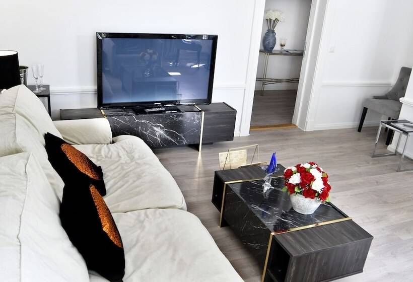 Brodderud Apartments