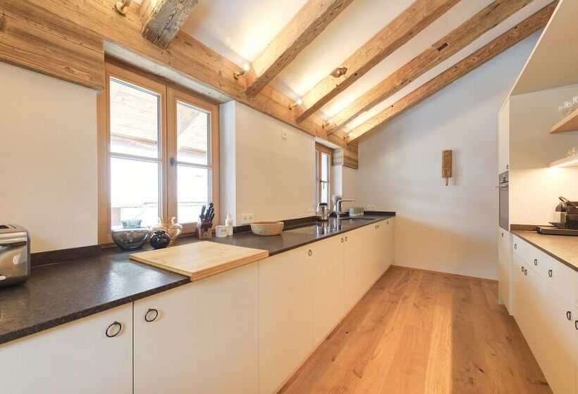Chalet Silver Fox