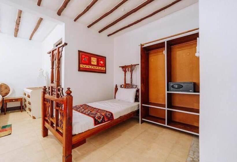 Cterra Zanzibar Beach Resort