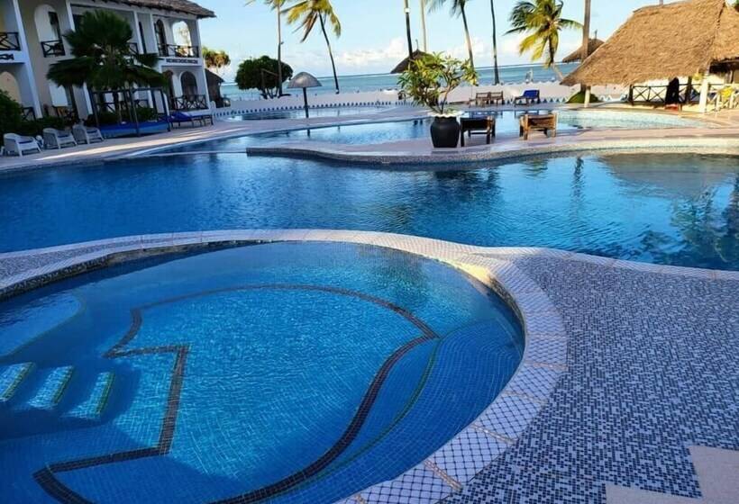 Cterra Zanzibar Beach Resort