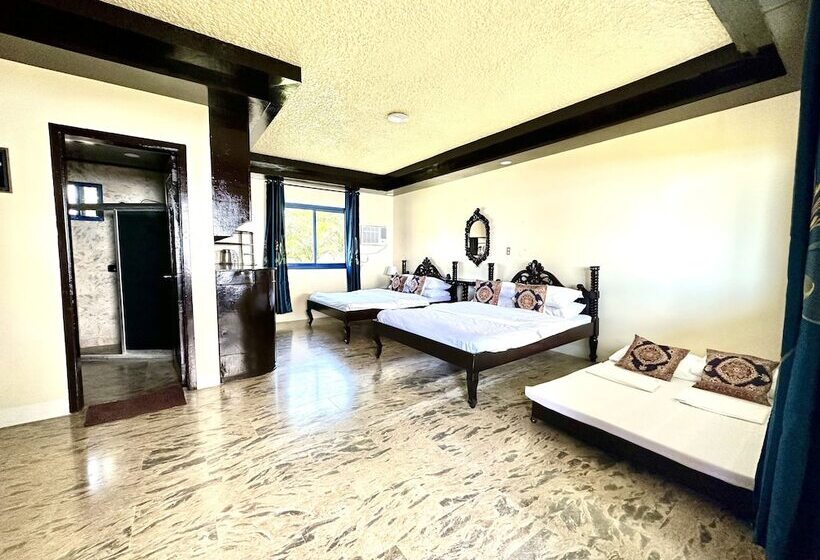 Emmalyn's Paradise Resort