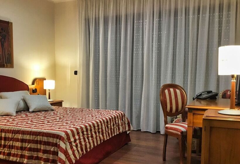 Erania Rooms & Apartments