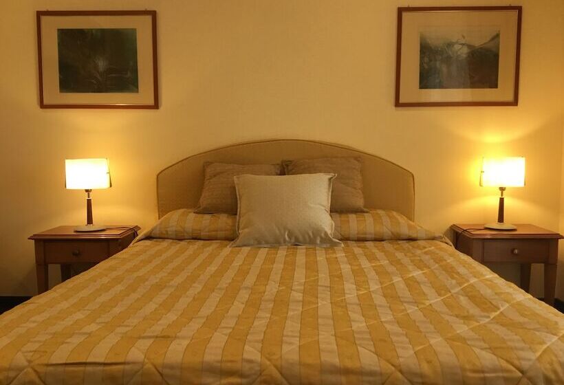 Erania Rooms & Apartments