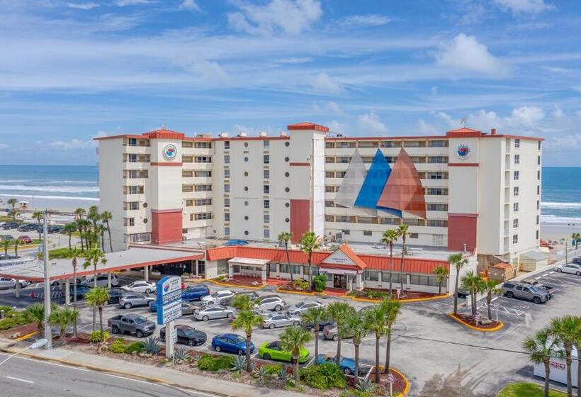 Harbour Beach Resort 811