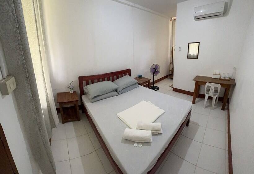 Hill Myna Beach Cottages