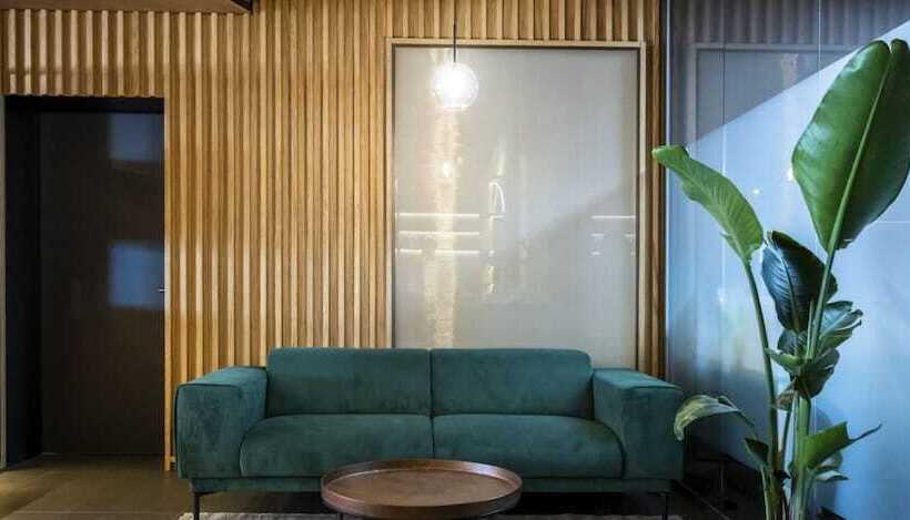 فندق فئة نجمة واحدة 6532 Smart Hotel   Self Check In