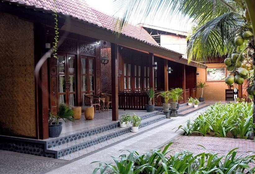 Хостел Ndalem Mataram