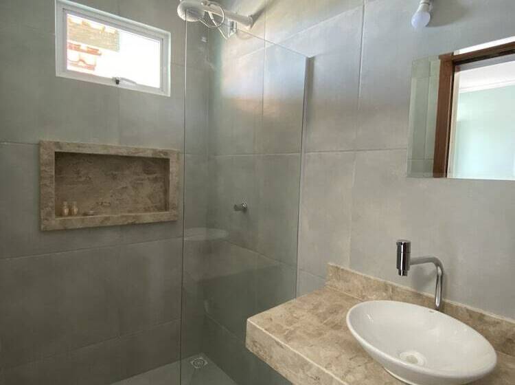 فندق فئة نجمة واحدة Pousada Maanain