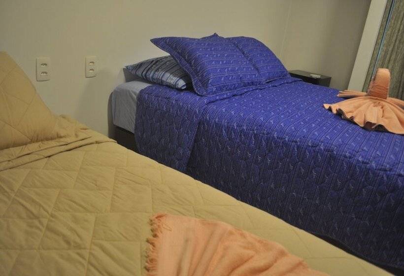 פונדק Pousada Pedras Quentes