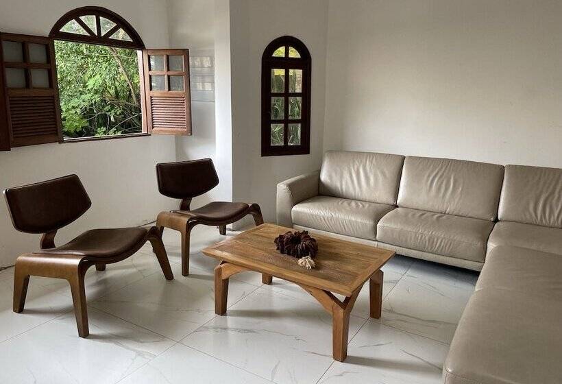 פונדק Pousada Pedras Quentes