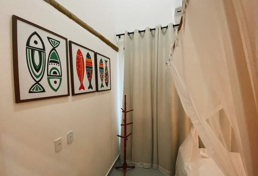 פונדק Raroguis Pousada E Café