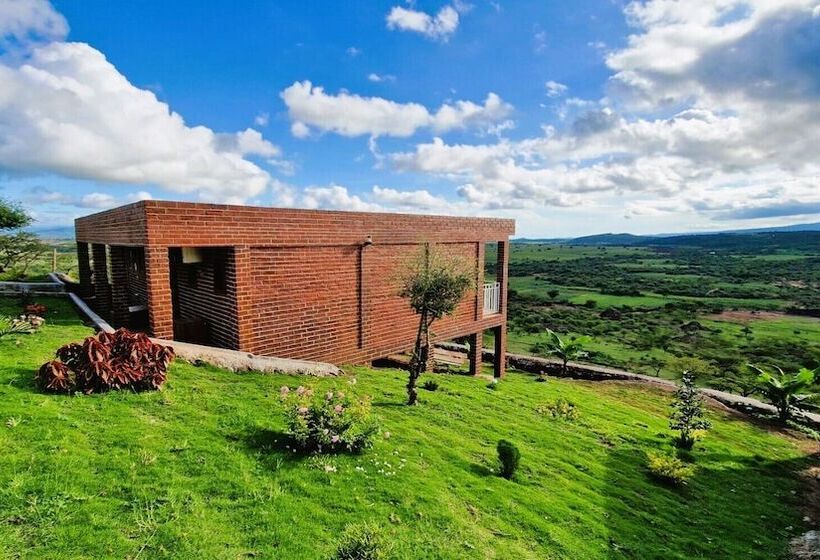 هتل Africa Safari Karatu