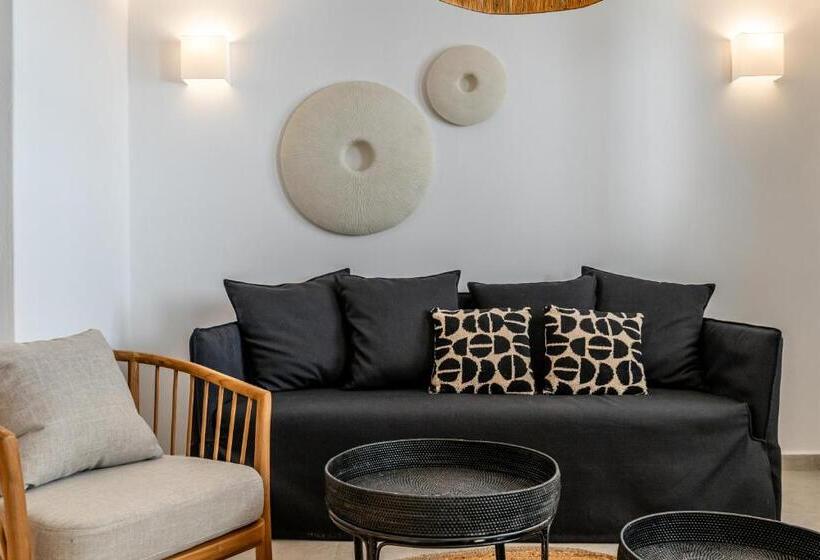 Hotel Arotron Santorini