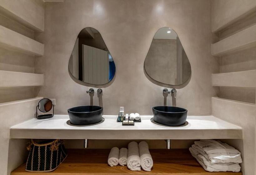 Hotel Arotron Santorini