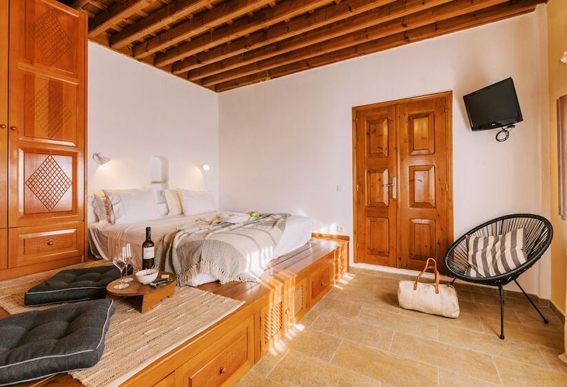 酒店 Arte Lindos Suites