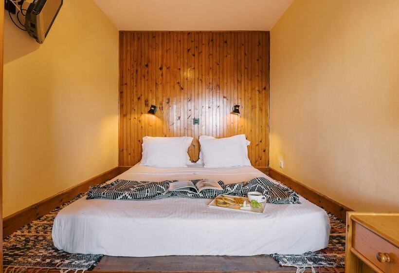 Отель Arte Lindos Villa