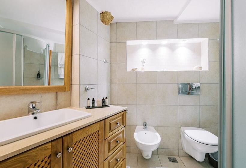 Отель Arte Lindos Villa