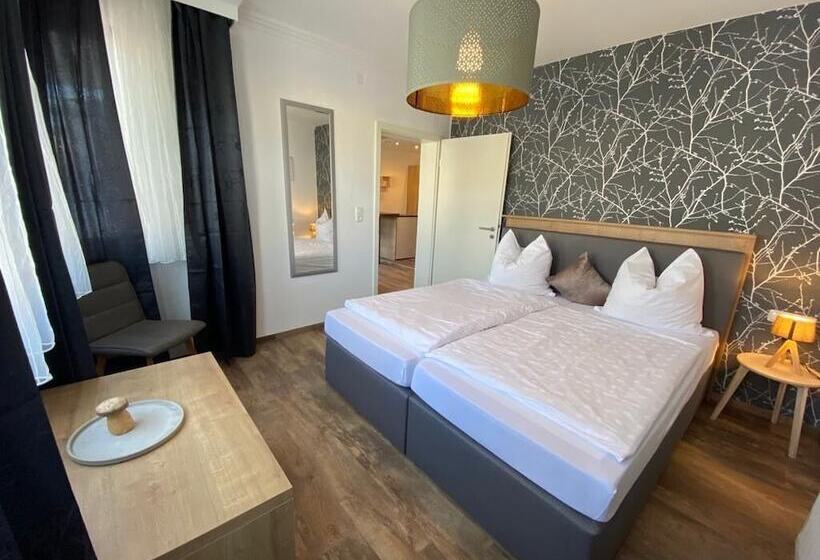 酒店 Bergquell Tirol