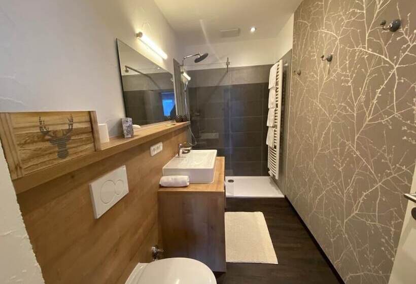 酒店 Bergquell Tirol