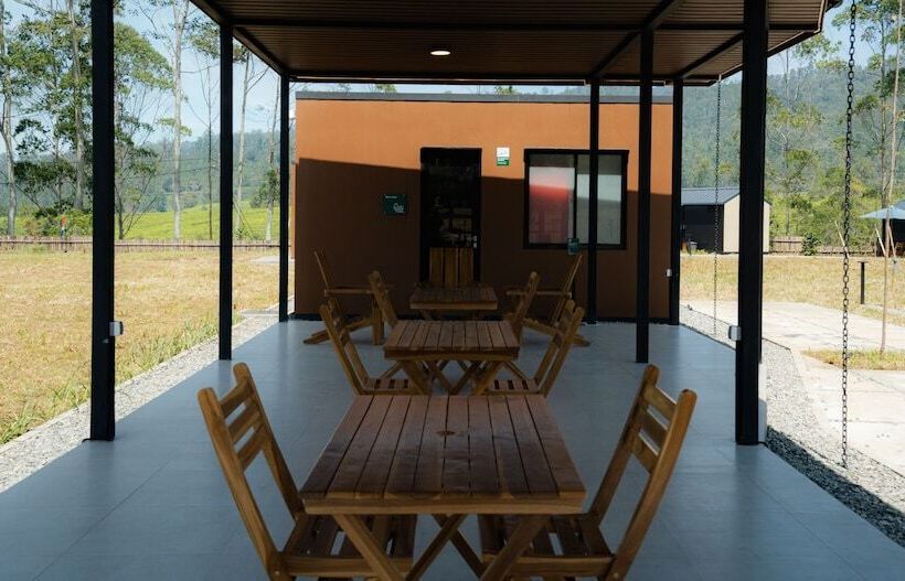 ホテル Bobocabin Pangalengan