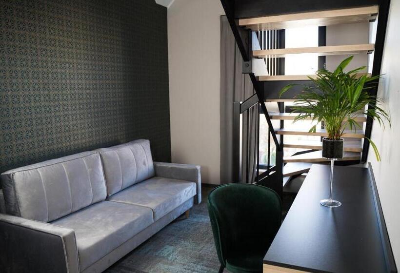 בית מלון כפרי Bulvar