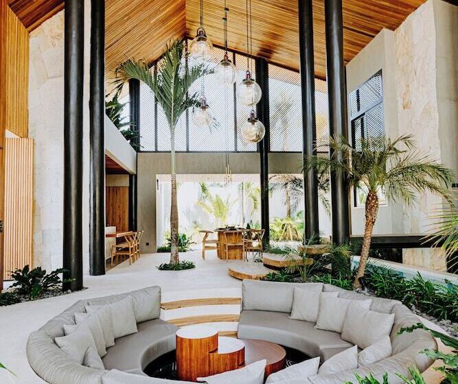 ホテル Can Maestro