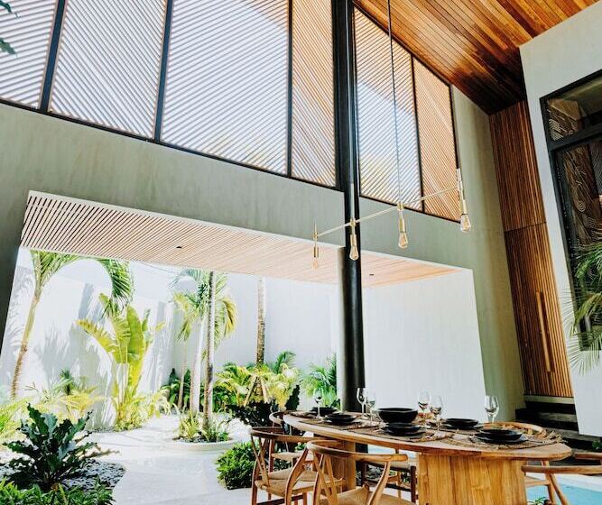 ホテル Can Maestro