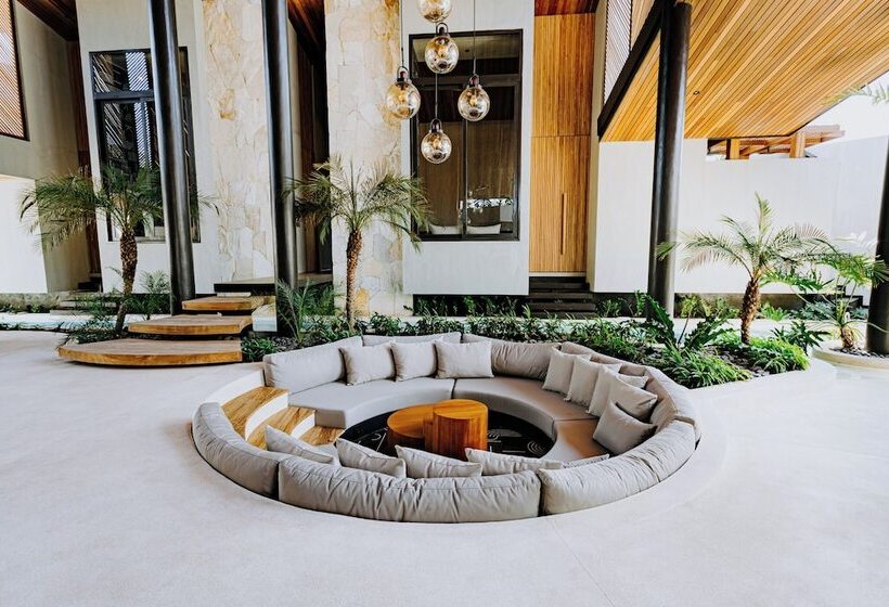 ホテル Can Maestro