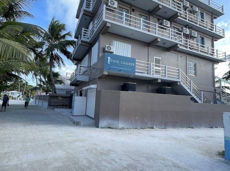 בית מלון כפרי Caye Caulker Beach