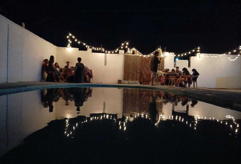 فندق Destination