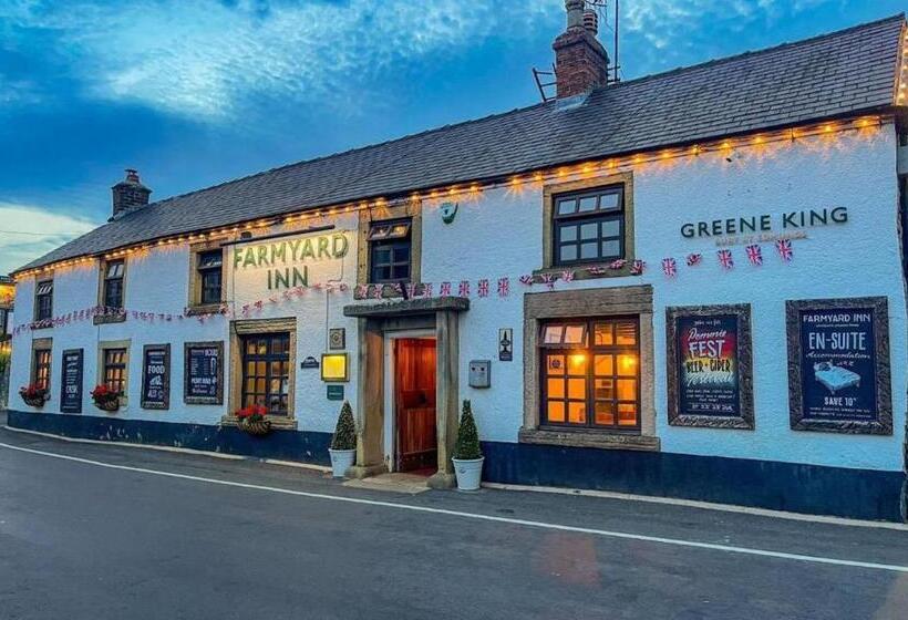 Отель Farmyard Inn