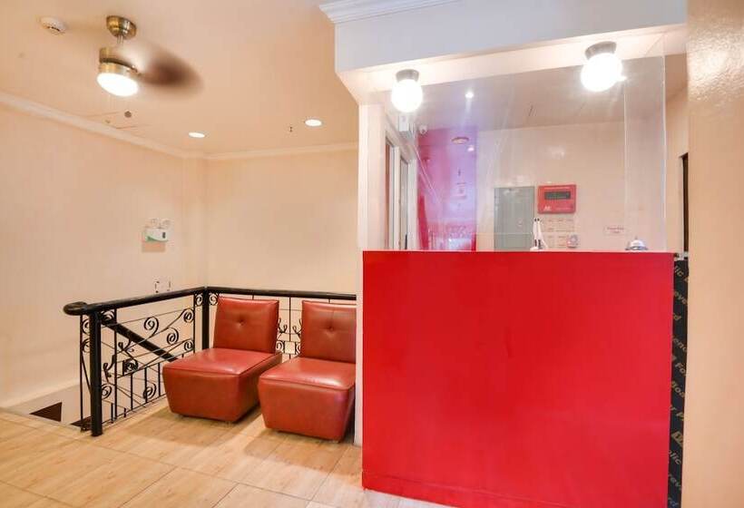 فندق Fb Suites By Oyo