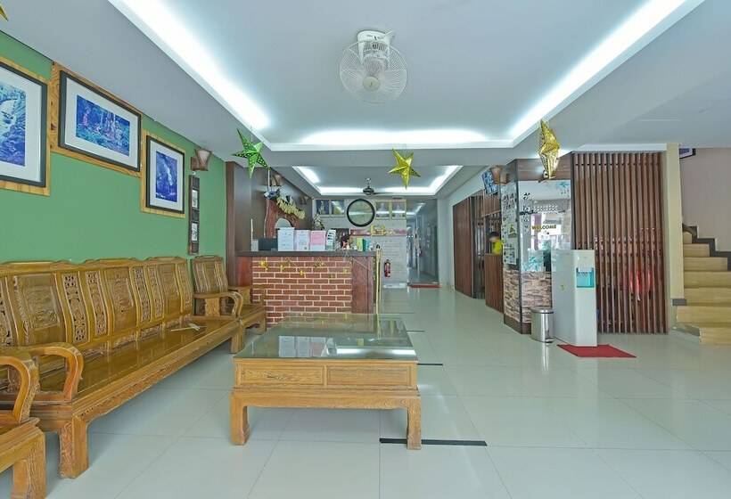 Отель Capital O 90754 Gopeng Inn
