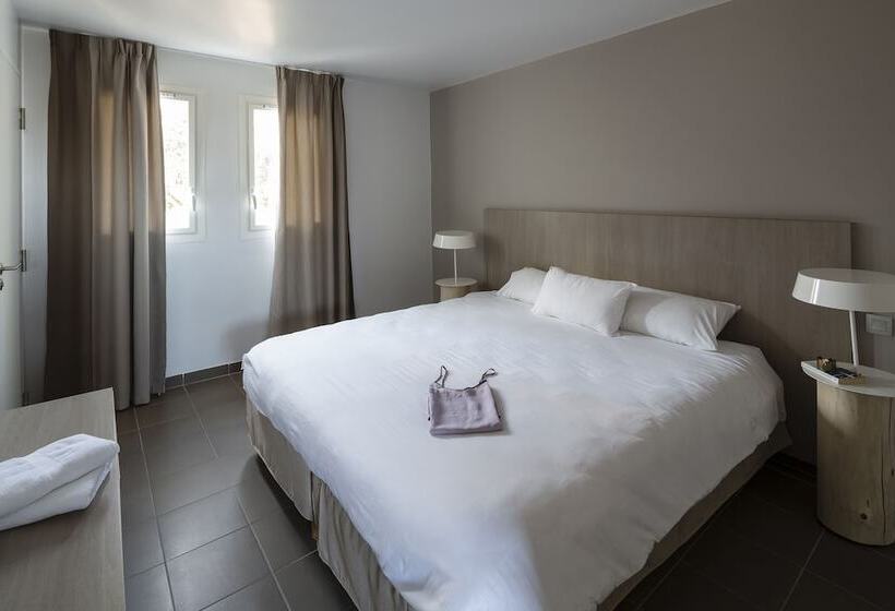 Отель Appartements De L Hélios îles Des Embiez