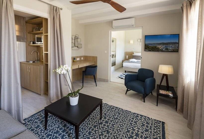 Отель Appartements De L Hélios îles Des Embiez