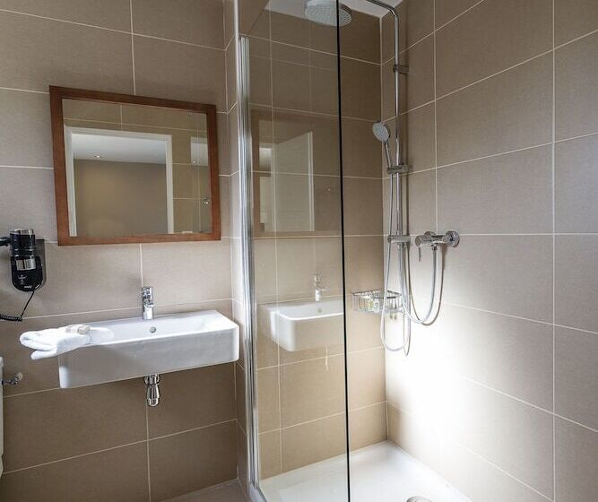 Отель Appartements De L Hélios îles Des Embiez