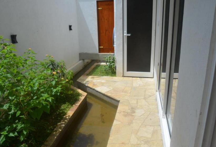 فندق House On The Bend