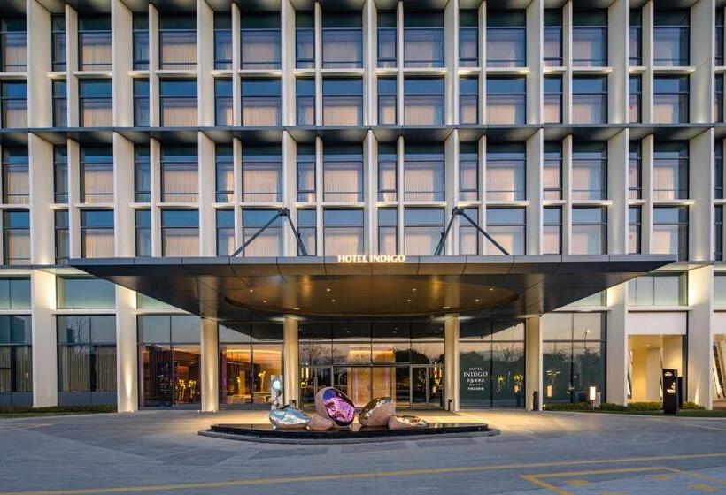 فندق Indigo Wuxi Taihu New City