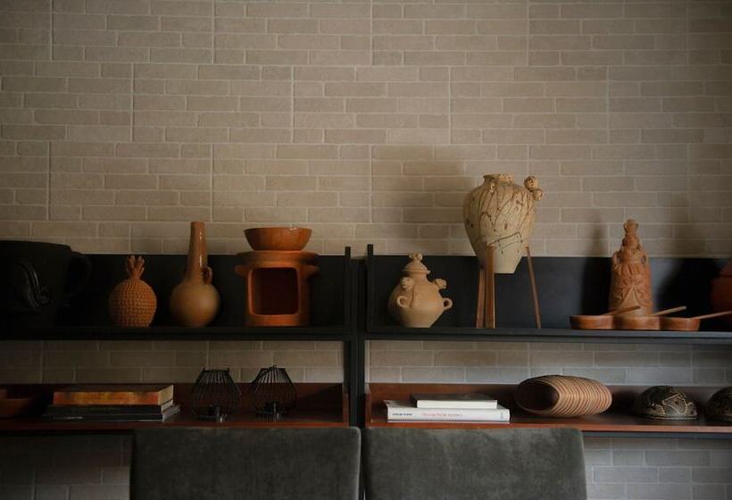 فندق Internacional