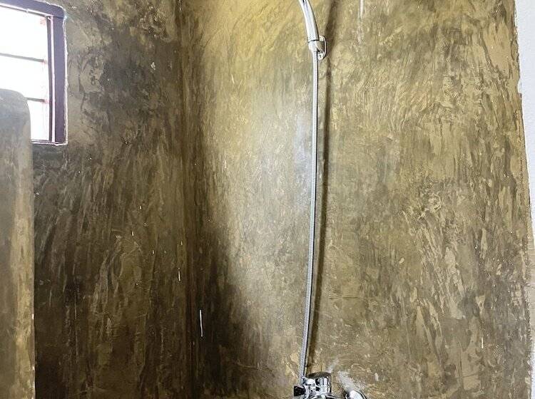 בית מלון כפרי Karanga Bungalows