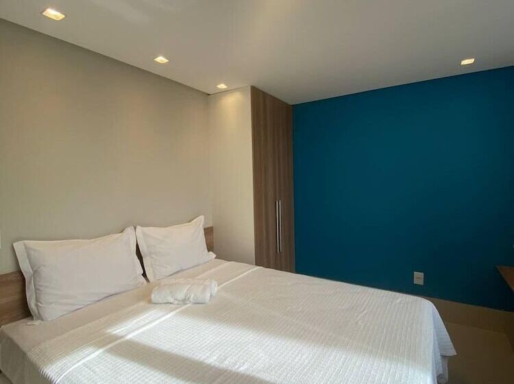 בית מלון כפרי Kariris Blue Tower