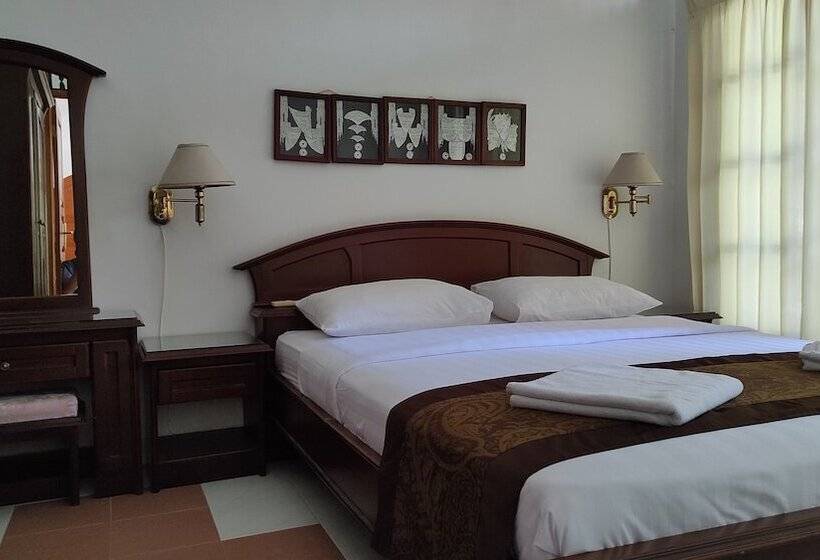 فندق Keyani Bungalows Lovina