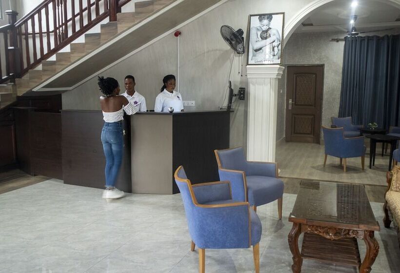 호텔 Kislas Luxury